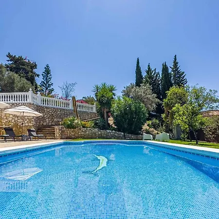 Villa 6 Views Unique With Bbq, Chill Areas, Bar, Private Pool, In A Stunning Setting With Sea, Mountain, Nature, Garden And Pool Views Benalmádena