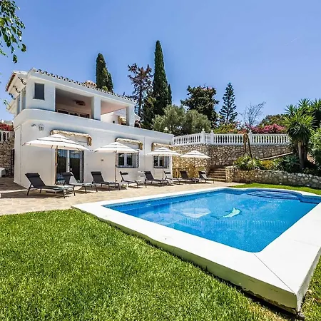 6 Views Unique With Bbq, Chill Areas, Bar, Private Pool, In A Stunning Setting With Sea, Mountain, Nature, Garden And Pool Views Willa Benalmádena