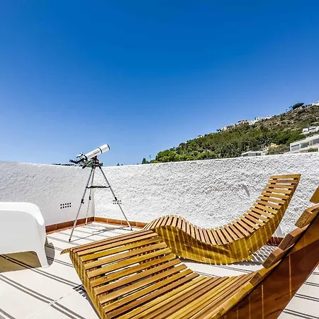 Villa 6 Views Unique With Bbq, Chill Areas, Bar, Private Pool, In A Stunning Setting With Sea, Mountain, Nature, Garden And Pool Views *