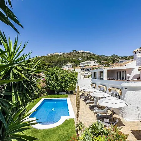 6 Views Unique With Bbq, Chill Areas, Bar, Private Pool, In A Stunning Setting With Sea, Mountain, Nature, Garden And Pool Views Villa