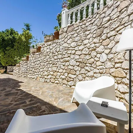 6 Views Unique With Bbq, Chill Areas, Bar, Private Pool, In A Stunning Setting With Sea, Mountain, Nature, Garden And Pool Views Villa